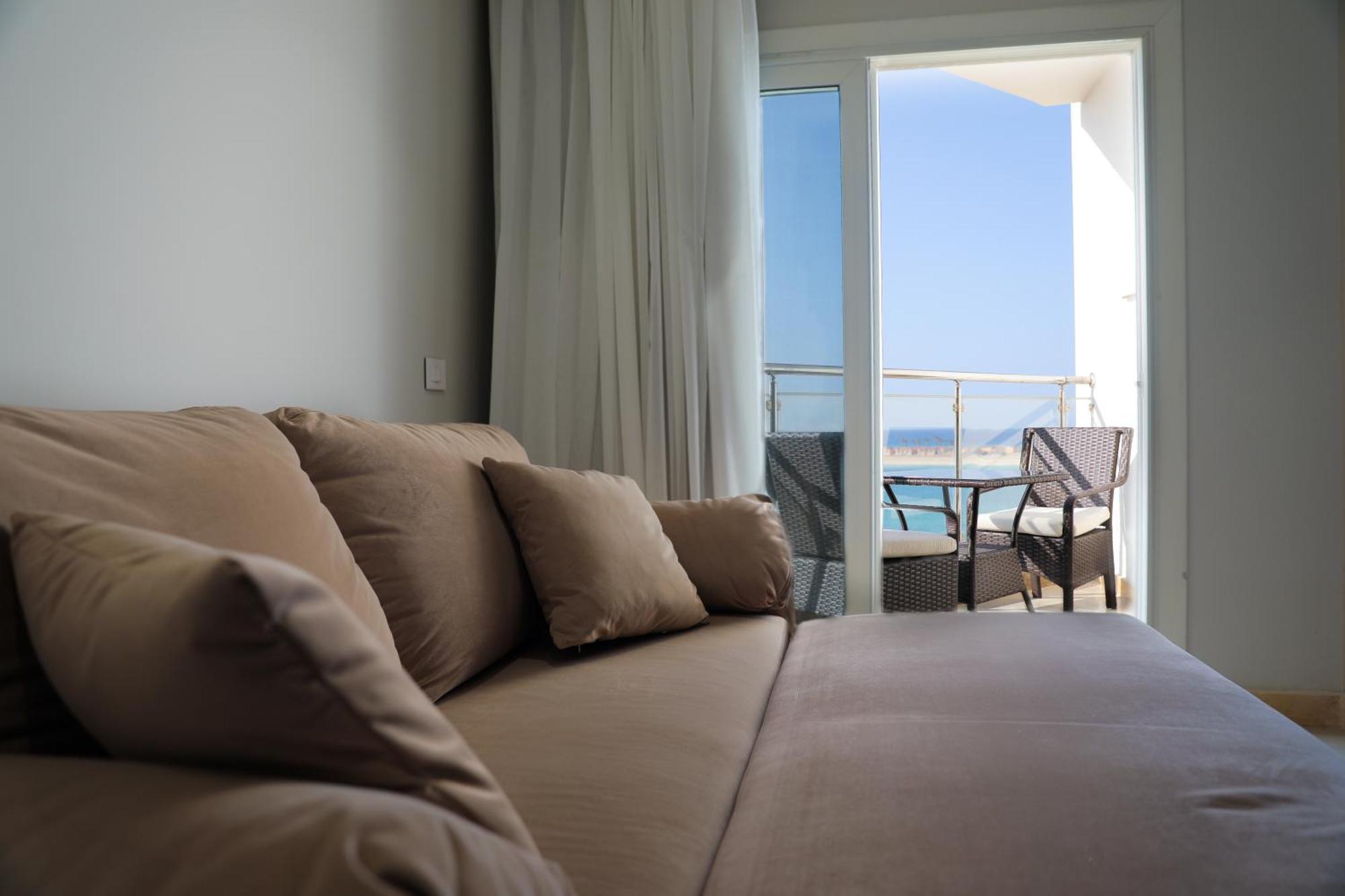Triumph White Sands Hotel Marsa Matrouh Esterno foto